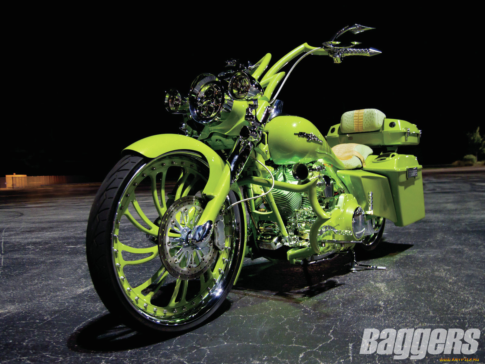 , customs, harley